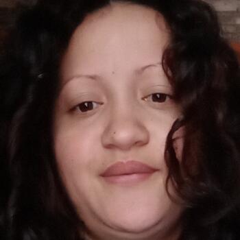 Niñera en Luque: Maria