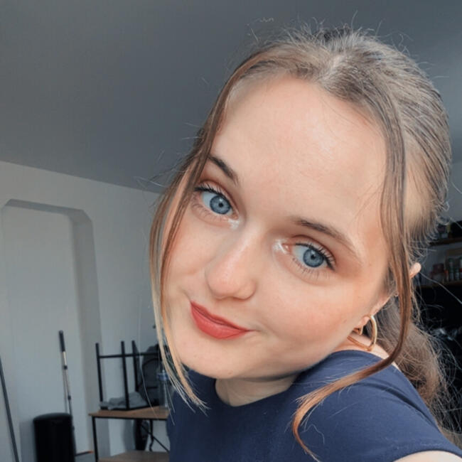 Babysitter in Armentières: Camille