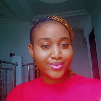 Babysitter in Enugu: Favour