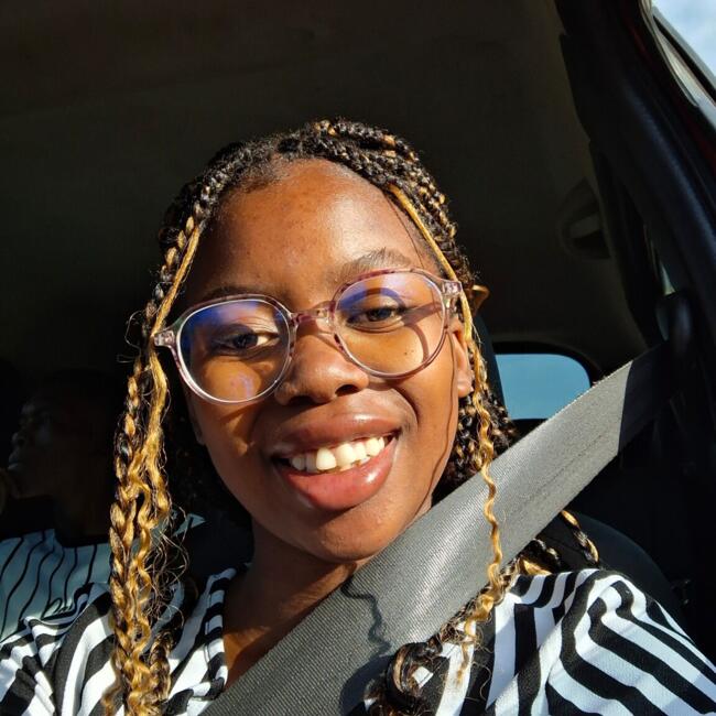 Babysitter in Cape Town: Phenyo