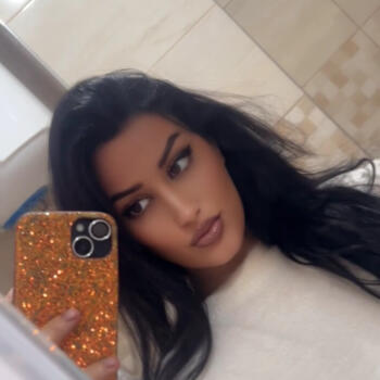 Babysitter in Gostivar: Amina