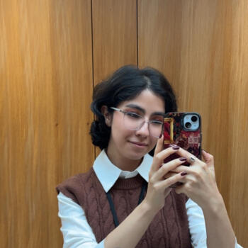 Babysitter in London: Bahar