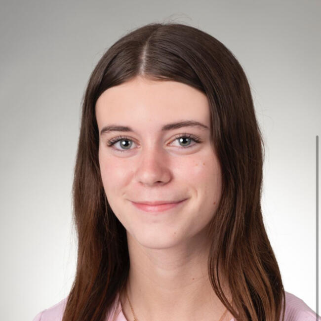 Babysitter in Fraubrunnen: Liara