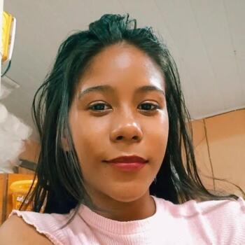 Babysitter Maceió: Mayara Lorrane