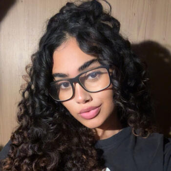 Babysitter in Maricá: Mariana