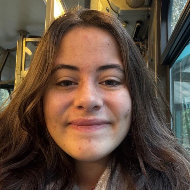 Babysitter in Auderghem/Oudergem: Zoé