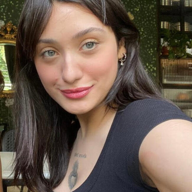 Babysitter in São Paulo: Laura
