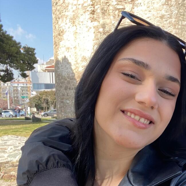 Babysitter στην περιοχή Περιγιάλι: Αλεξάνδρα