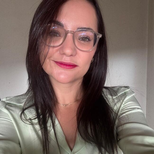 Babysitter in Orihuela: Karen Larissa