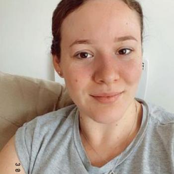 Babysitter in Canberra: Erryn