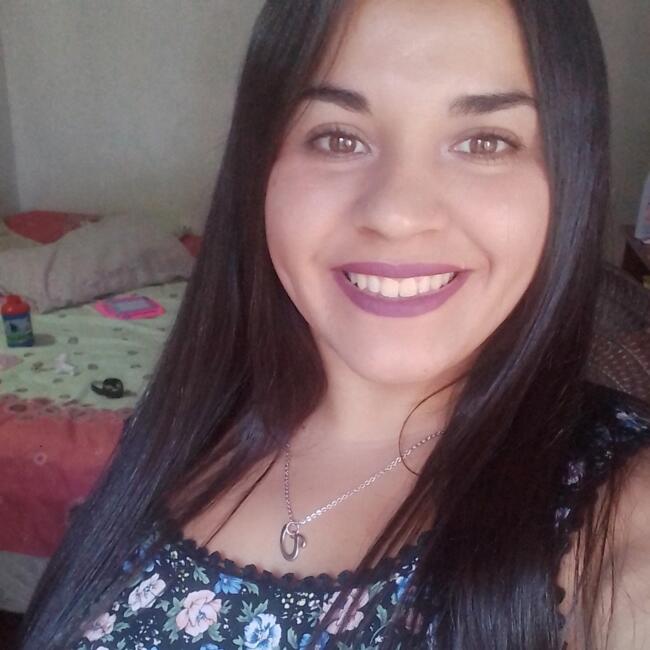 Babysitter in Victoria (Buenos Aires): Brenda Rodas