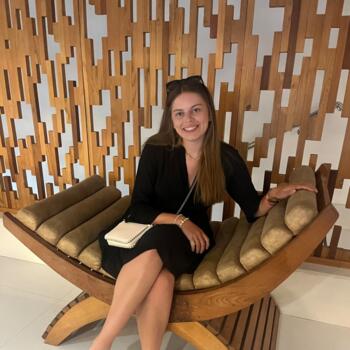 Babysitter in Denderleeuw: Anais