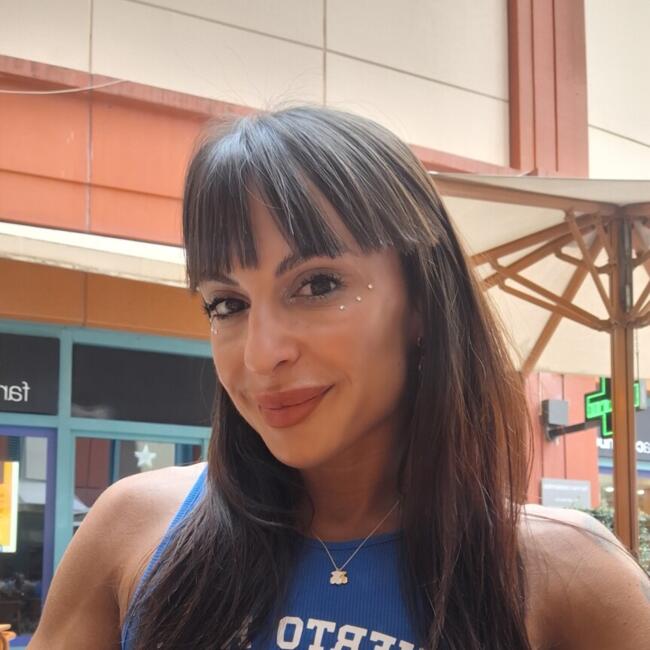 Trabalho de babysitting em Funchal: Laura pires