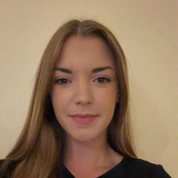 Babysitter in Clermont-Ferrand: Ambre
