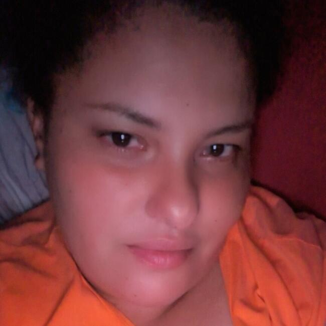 Babysitter in São José dos Pinhais: Vanessa