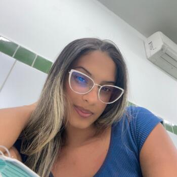 Babysitter in Recife: Barbara