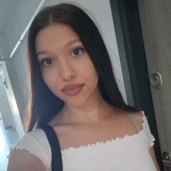 Babysitter in Bucharest: Alexandra