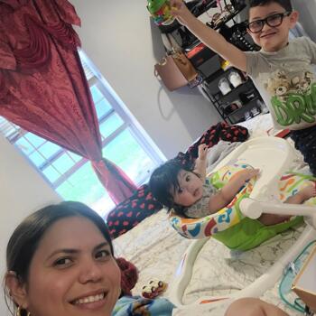 Babysitting job in Fort Worth: babysitting job Rosa