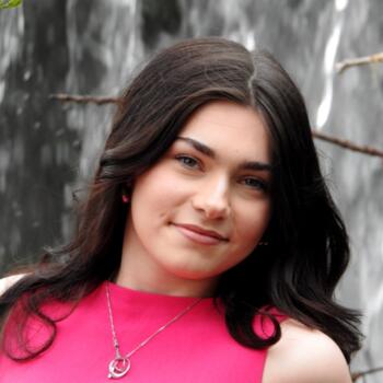 Baby-sitter Villalier: Elisa