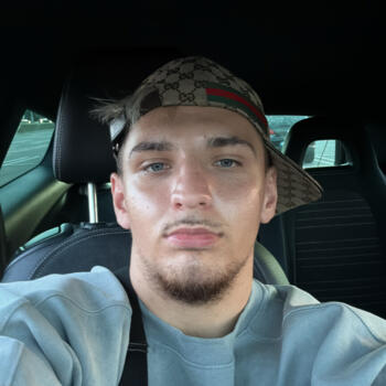 Babysitter Mondorff: Kiaro