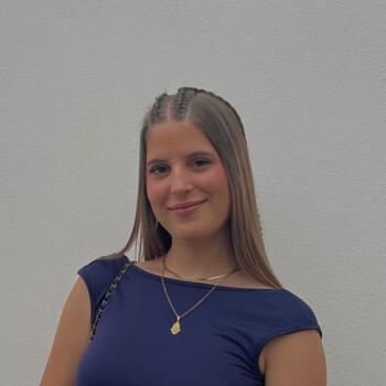 Nanny in Córdoba: María
