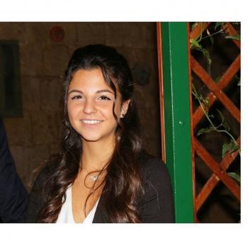 Babysitter a Napoli: Chiara
