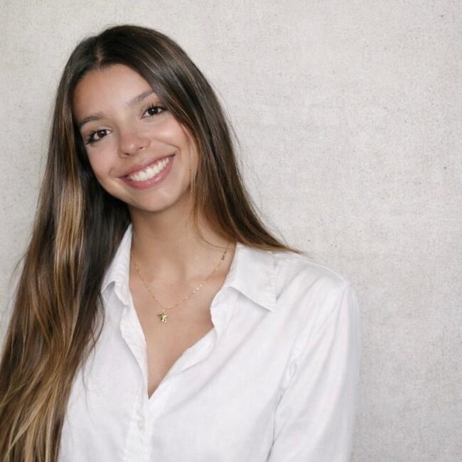 Babysitter in Montevideo: Lucia