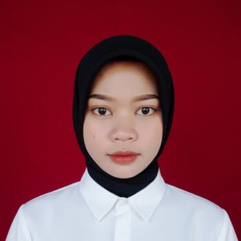 Babysitter in South Tangerang: Bella Saputri