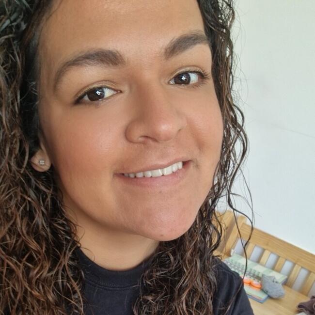 Babysitter in London: Lina maria