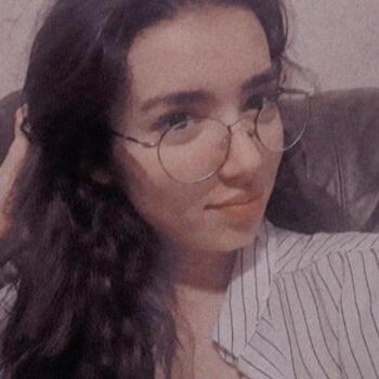 Babysitter in London: Safia