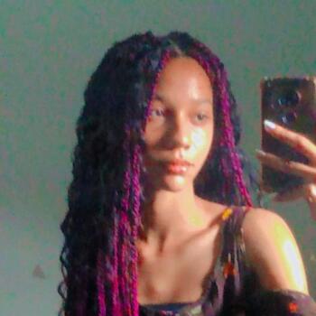 Babysitter in Viana: Livia