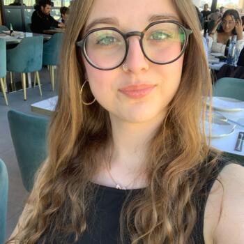 Canguro en Alicante: Joanna