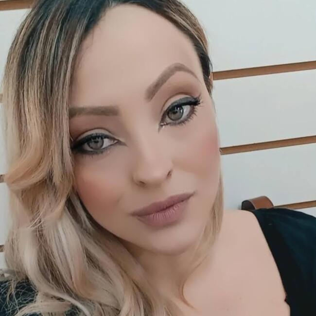 Babá em Itaperuçu: Kellen