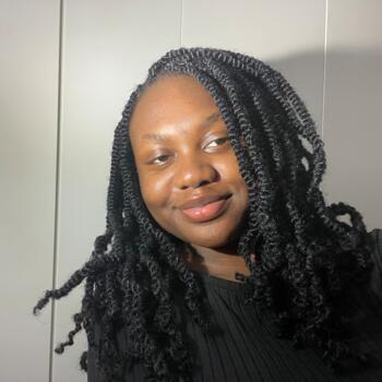 Babysitter in Levallois-Perret: Anne-zeïnab