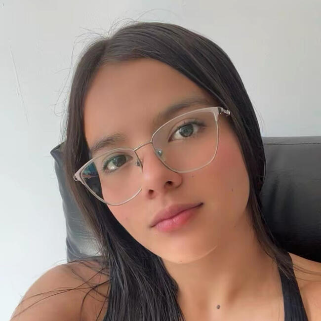 Babysitter in Floridablanca: Carolina martinez