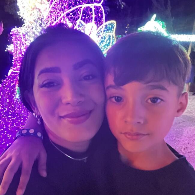 Emprego de babá em Araucária: Larissa