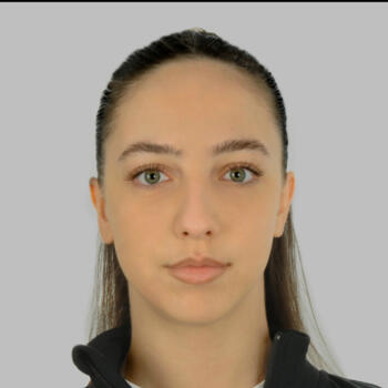 Babysitter στην περιοχή Παλαιό Φάληρο: Ελισάβετ