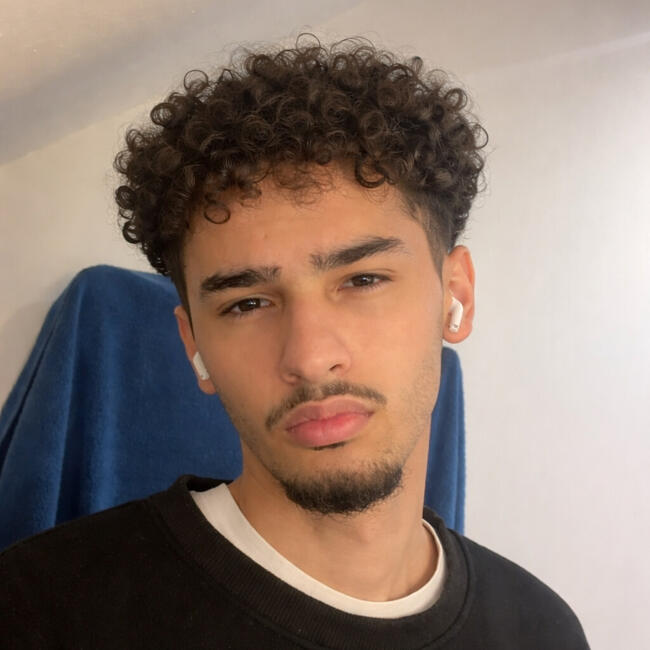 Babysitter in Orléans: Adem