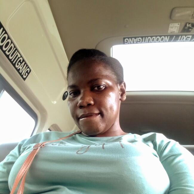 Nanny in Mandeni: Ayathula