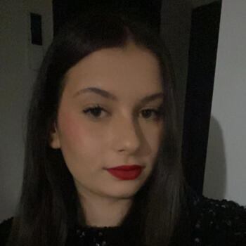 Babysitter in Thuir: Margot