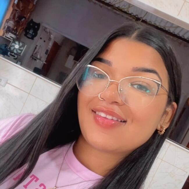 Babá em Dourados: Nielly