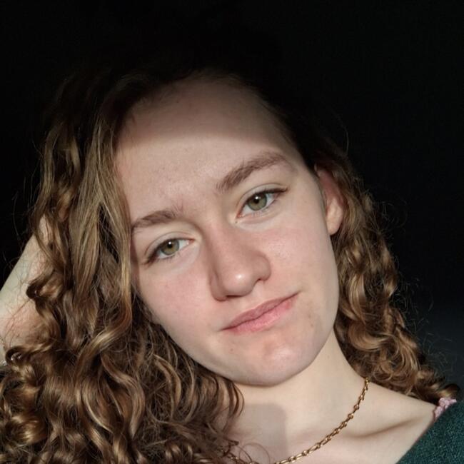 Babysitter in Cully: Rose