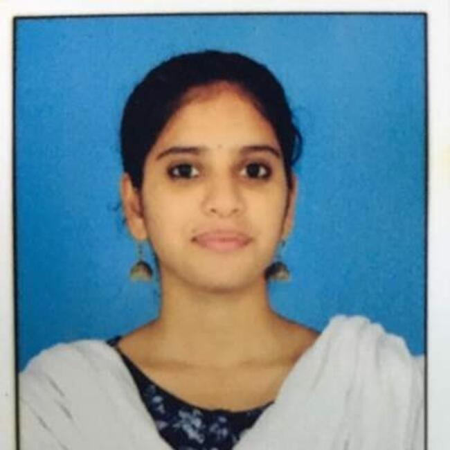 बंगलौर में बेबीसिटर: Yamini