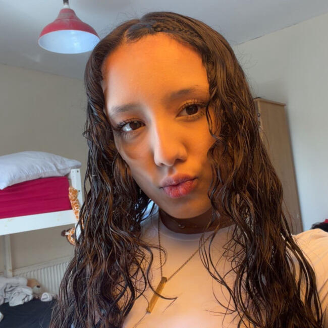 Babysitter in Derby: Sienna
