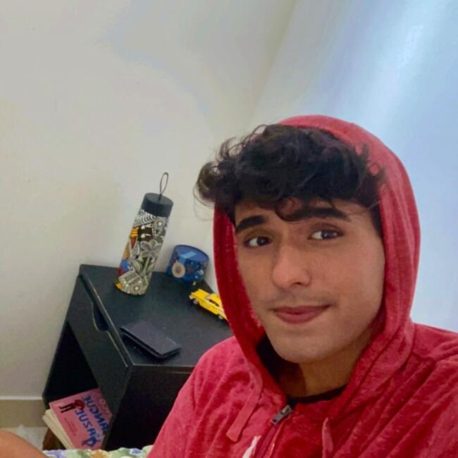 Babysitter in Macaé: Bernardo