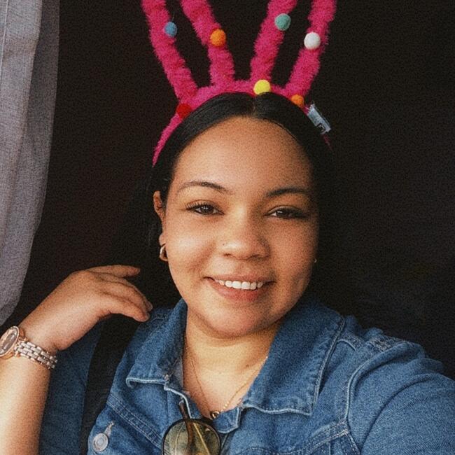 Babysitter in Cape Town: Zhanè