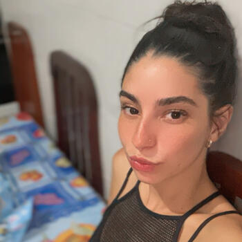 Babysitter Santos: Isabely