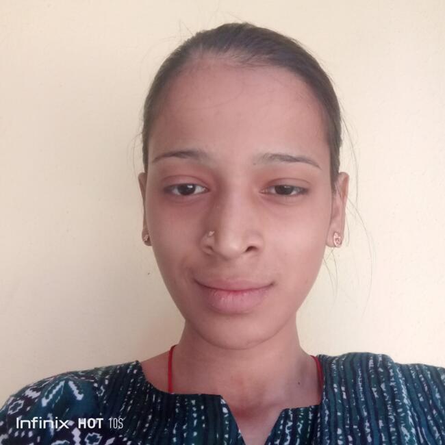 Thāne में बेबीसिटर: Sapna Shrivastava