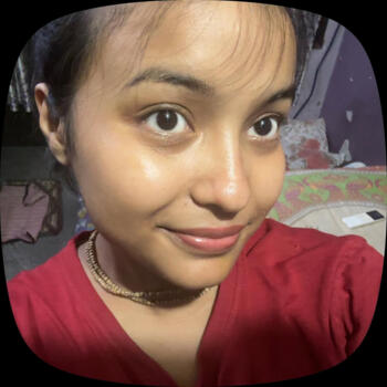 Babysitter in New Delhi: Anshika