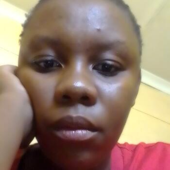 Babysitting job in Durban: babysitting job Nthabeleng Ivy